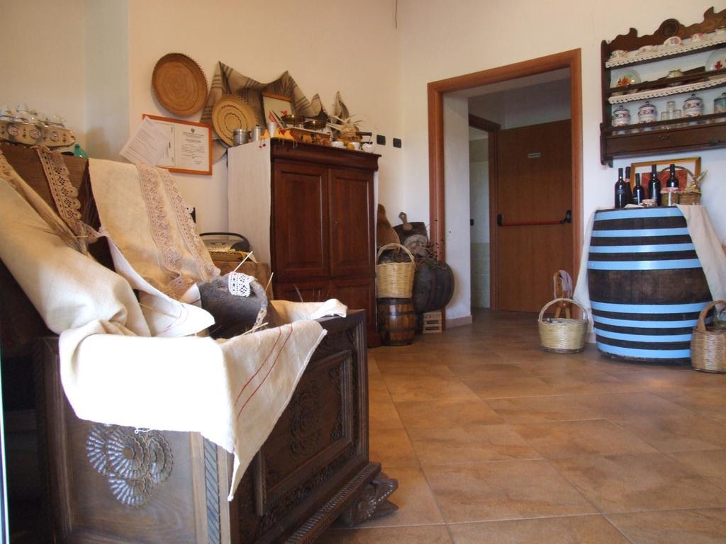 Agriturismo Locoe Oliena Extérieur photo